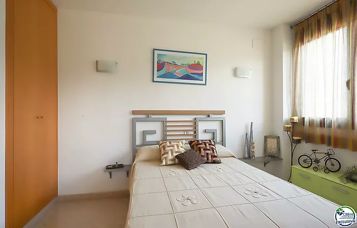 3-Bedroom Apartment with Terrace and Parking Space at Port of Llançà