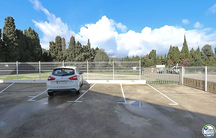 3-Bedroom Apartment with Terrace and Parking Space at Port of Llançà