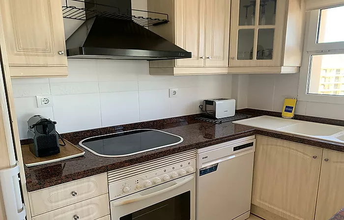 MAGNIFICENT APARTMENT WITH SEA VIEW IN SALATA ROSAS with tourist license