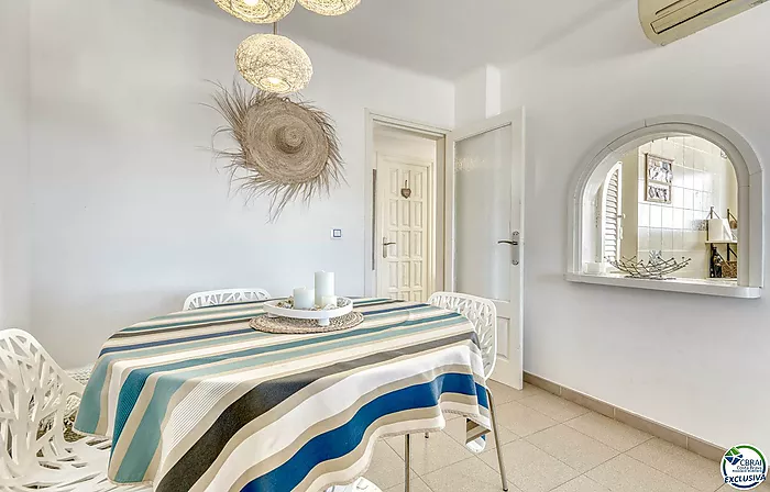 Apartment with views in Puig Rom – Roses