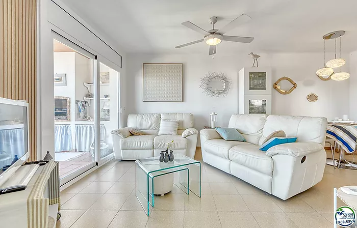 Apartment with views in Puig Rom – Roses