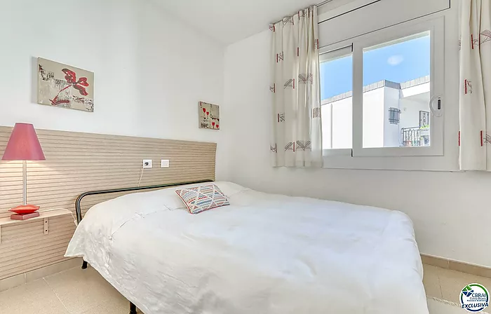 Apartment with views in Puig Rom – Roses