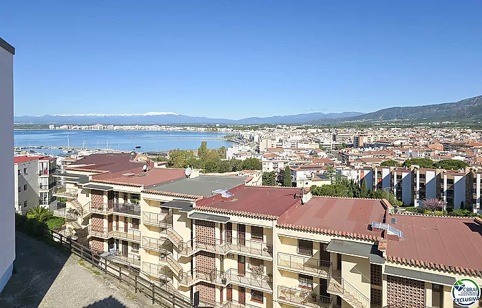 Apartment with views in Puig Rom – Roses
