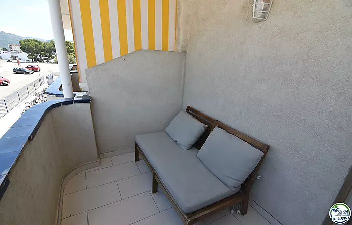 Charming studio with terrace in Santa Margarita, Roses