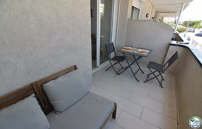 Charming studio with terrace in Santa Margarita, Roses
