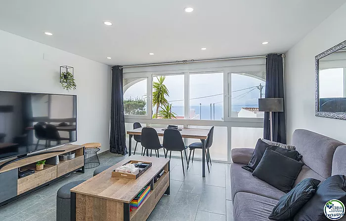Semi-detached chalet for sale on Joan Timoneda Street