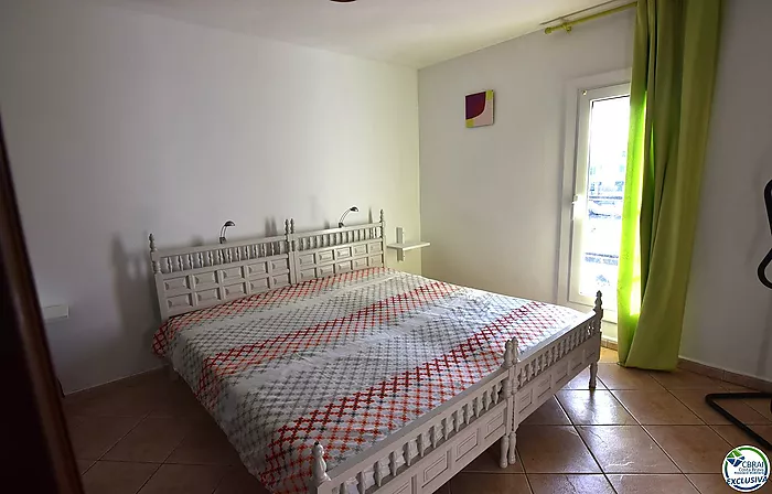 Produit rare à la vente : charmante maison de pêcheur avec 4 chambres, mezzanine et amarre privée