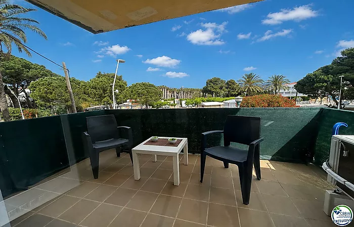 Oportunitat !!    Acollidor Apartament Reformat a El Port de Llançà