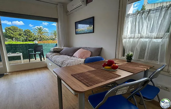 Oportunitat !!    Acollidor Apartament Reformat a El Port de Llançà