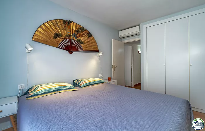 Bel appartement avec belle terrasse, et solarium avec vue sur la mer