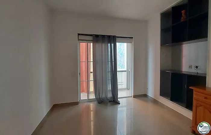 Appartement 1 chambre proche du centre avec une vue laterale mer