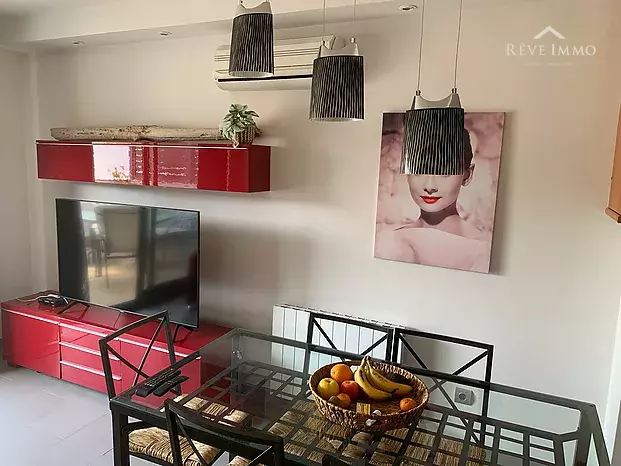 Très Bel Appartement Dernier Etage au Centre de Rosas