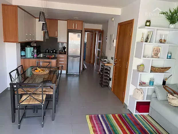 Très Bel Appartement Dernier Etage au Centre de Rosas