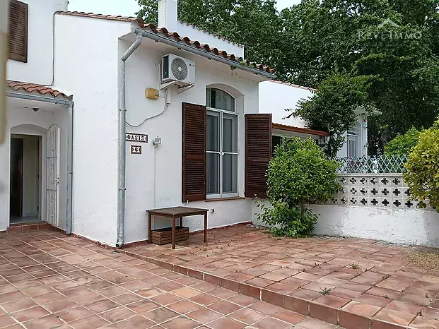 Charmante Maison 3 chambres Secteur Montseny á Empuriabrava