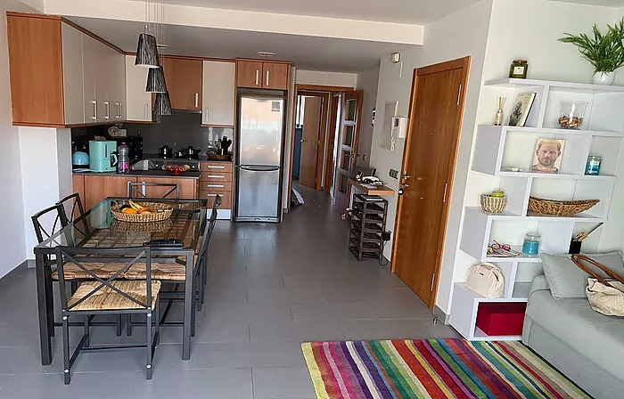 Très Bel Appartement Dernier Etage au Centre de Rosas