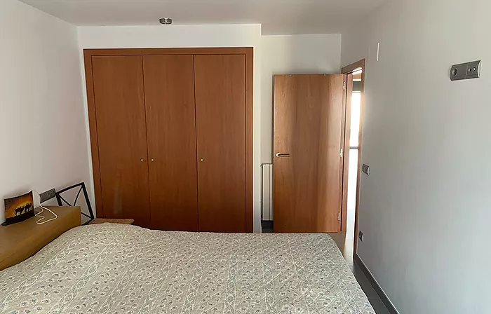 Très Bel Appartement Dernier Etage au Centre de Rosas