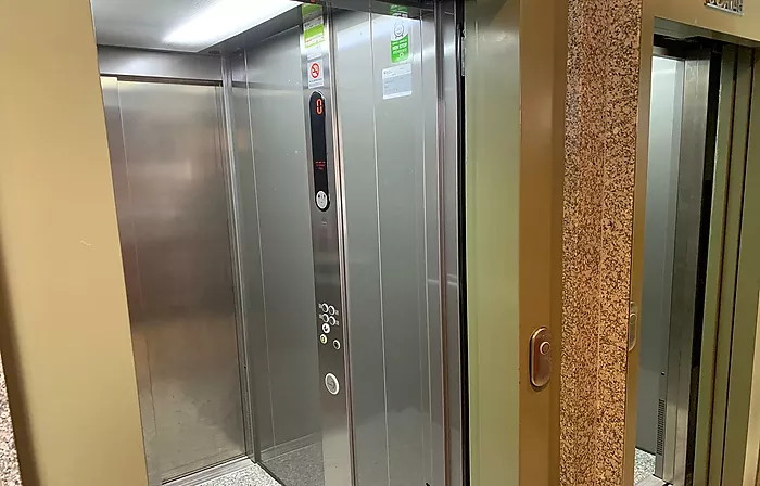 Très Bel Appartement Dernier Etage au Centre de Rosas