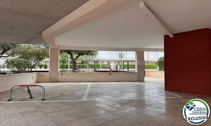 Plaza de aparcamiento en venta - Centro Comercial Santa Margarita