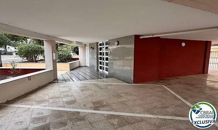 Plaza de aparcamiento en venta - Centro Comercial Santa Margarita