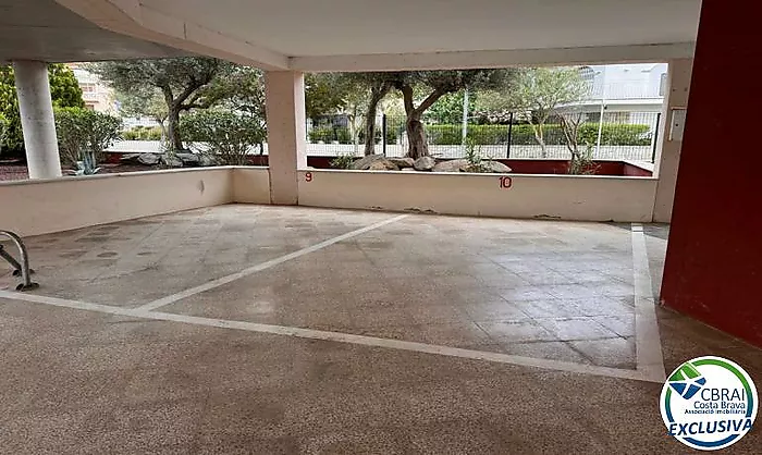 Plaza de aparcamiento en venta - Centro Comercial Santa Margarita