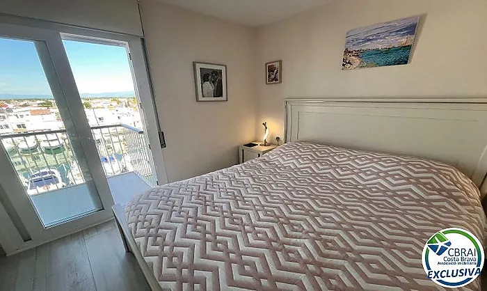 PORT GREC Exclusivo apartamento renovado con vistas panorámicas al mar y al canal