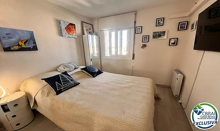 PORT GREC Exclusivo apartamento renovado con vistas panorámicas al mar y al canal