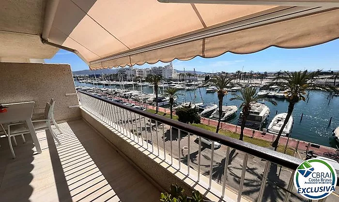 PORT GREC Exclusivo apartamento renovado con vistas panorámicas al mar y al canal