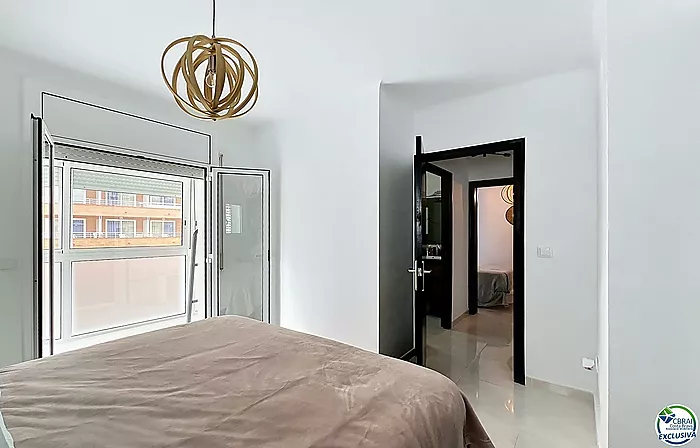 Casa con amarres 8x3 en Santa Margarita - Roses