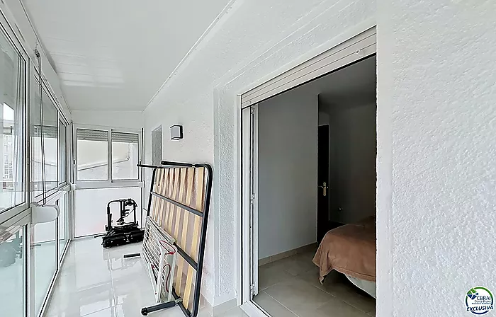 Casa con amarres 8x3 en Santa Margarita - Roses