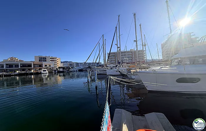 Amarre de 4 x 12 M. para embarcaciones de vela como de motor,