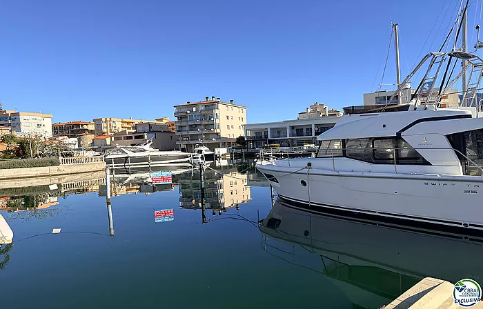 Amarre de 4 x 12 M. para embarcaciones de vela como de motor,