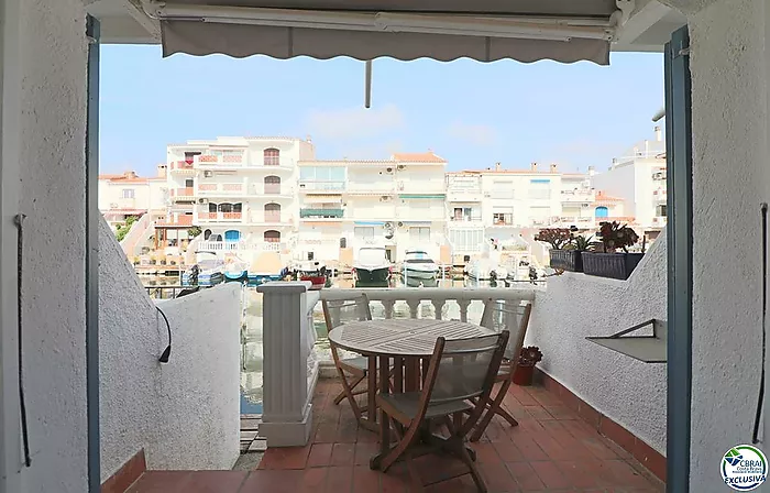 Casa adosada con amarre privado de 10mx3m en Porto Fino, Empuriabrava