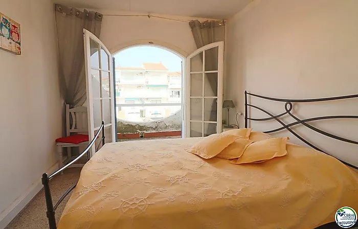Casa adosada con amarre privado de 10mx3m en Porto Fino, Empuriabrava