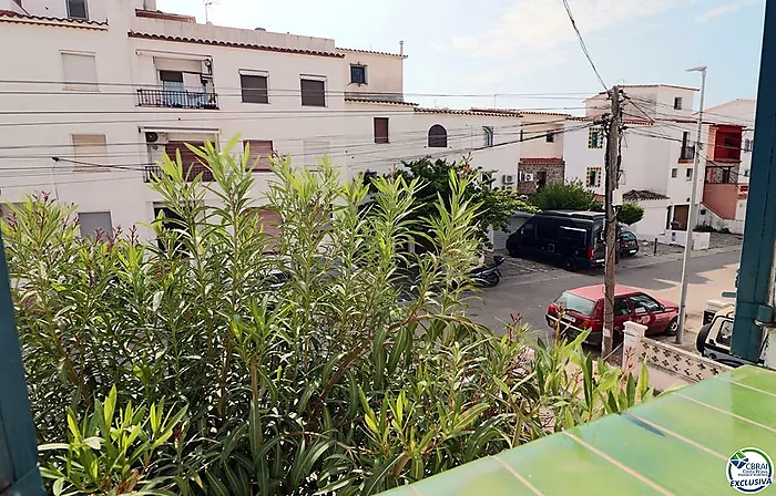 Casa adosada con amarre privado de 10mx3m en Porto Fino, Empuriabrava