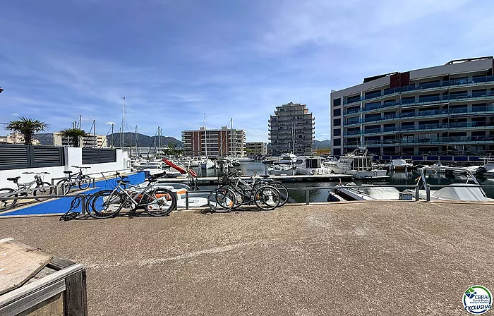 Amarre de 3 x 8 metros, para embarcación de de vela y de motor.