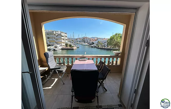 Preciosa casa de pescador con licencia turística en Caballito de mar delante de los puentes, vista canal y mar, amarre de 10,40 x 3,50 m y garaje