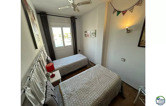 Preciosa casa de pescador con licencia turística en Caballito de mar delante de los puentes, vista canal y mar, amarre de 10,40 x 3,50 m y garaje
