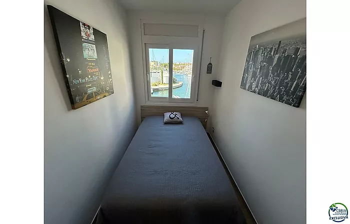 Preciosa casa de pescador con licencia turística en Caballito de mar delante de los puentes, vista canal y mar, amarre de 10,40 x 3,50 m y garaje