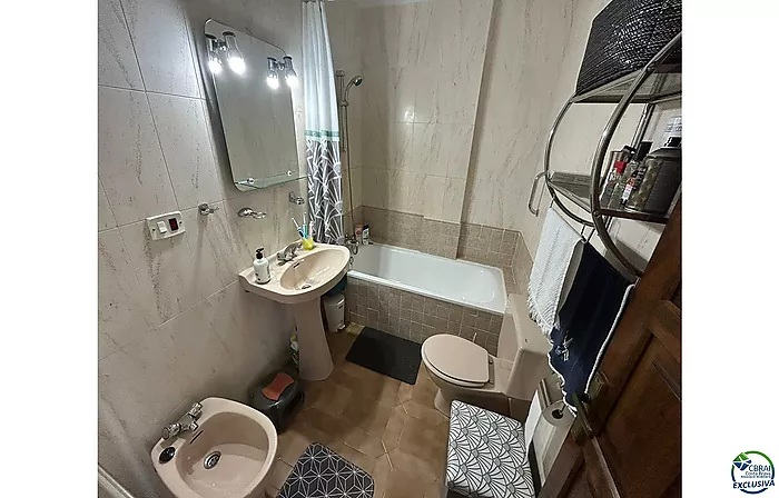 Preciosa casa de pescador con licencia turística en Caballito de mar delante de los puentes, vista canal y mar, amarre de 10,40 x 3,50 m y garaje