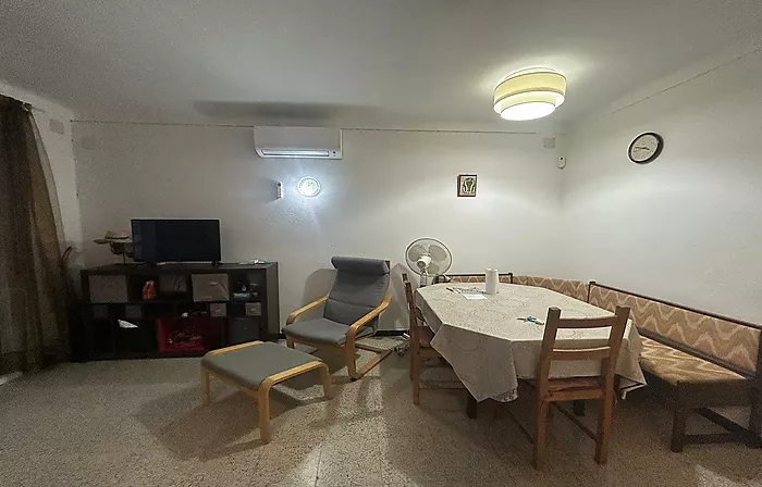 Apartamento 1 habitación con jardín privado en Santa Margarita