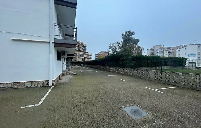 Apartamento 1 habitación con jardín privado en Santa Margarita