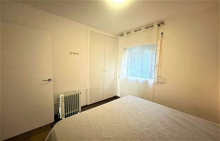 APARTAMENTO REFORMADO CON VISTAS AL MAR Y LICENCIA TURÍSTICA