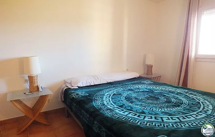 Apartamento soleado con terraza y plaza de aparcamiento en Santa Margarita.
