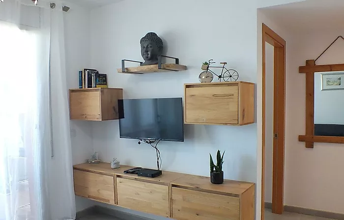 Apartamento luminoso con licencia turística y parking a 700 m de la playa