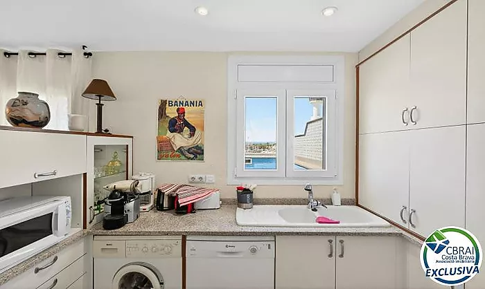 CAVALL DE MAR Ático-Dúplex  con gran terraza, piscina privada y vistas al canal