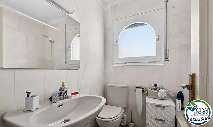 CAVALL DE MAR Ático-Dúplex  con gran terraza, piscina privada y vistas al canal