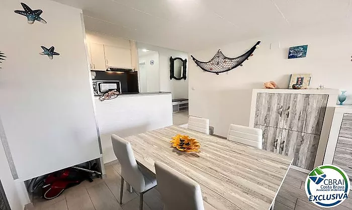 GRAN RESERVA Renovated 2-bedroom apartment with terrace in a complex with swimming pools and gardens