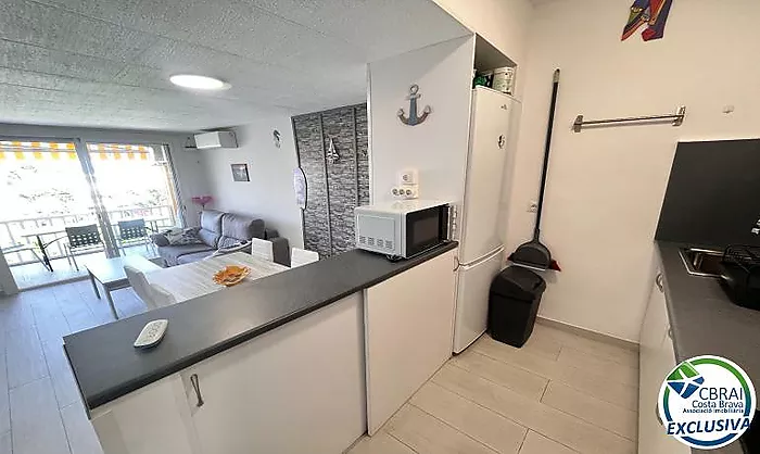 GRAN RESERVA Renovated 2-bedroom apartment with terrace in a complex with swimming pools and gardens