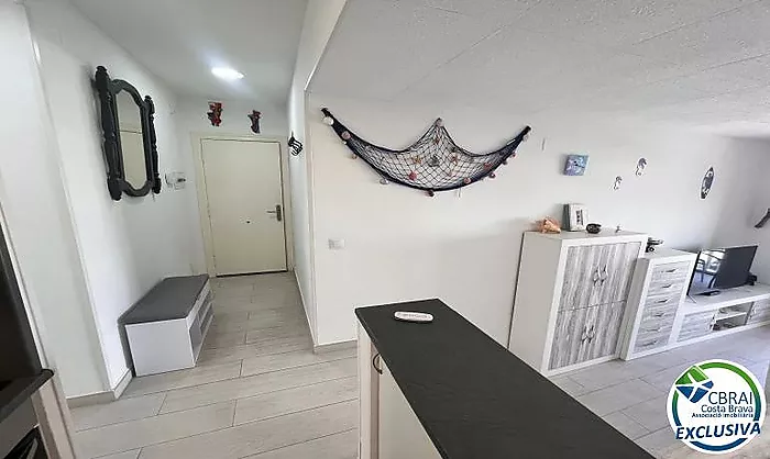 GRAN RESERVA Renovated 2-bedroom apartment with terrace in a complex with swimming pools and gardens