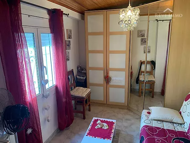 Beautiful 3 bedroom house with garden in Santa Margarita-Roses